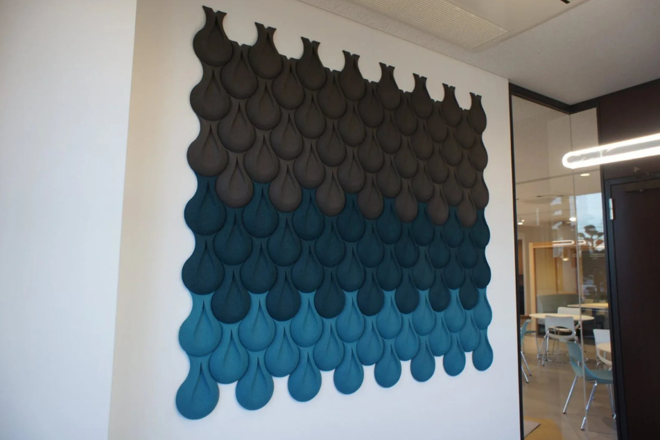 Organic-Blocks-Drop-Multi-Color-Lobby