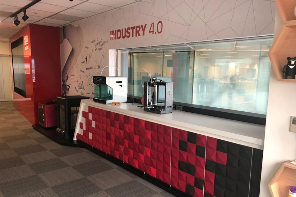 Organic-Blocks-Peak-Multi-Color-Breakroom