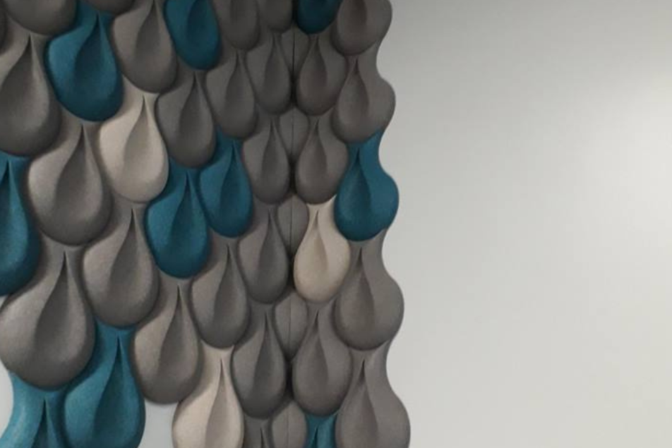 Organic-Blocks-Drop-Multi-Color-Waiting-Room2