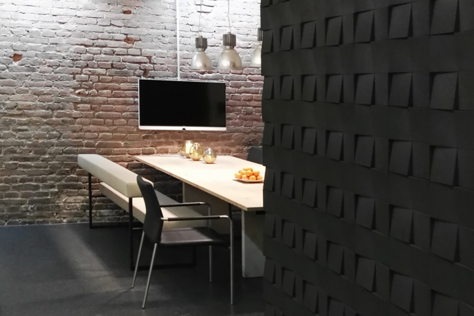 Organic-Blocks-Chock-Black