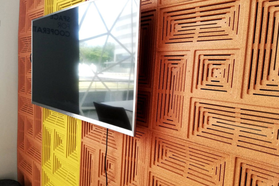 Organic-Blocks-Buzzer-Copper-Yellow-Conference-Room