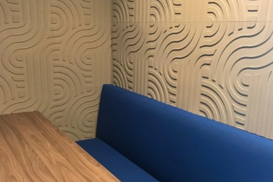 Organic-Strips-Wave-Sand-Conference-nook