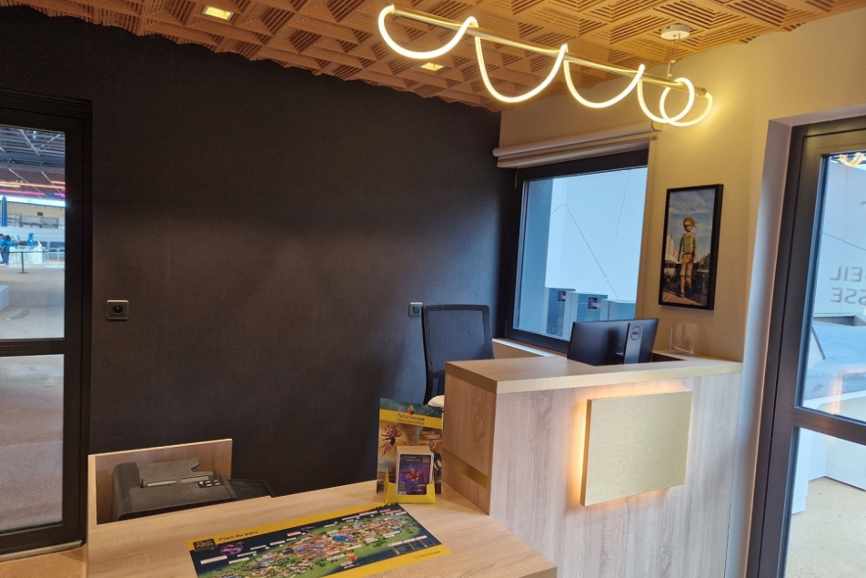 Organic-Acoustic-Panel-Buzzer-Natural-Futurescope-office