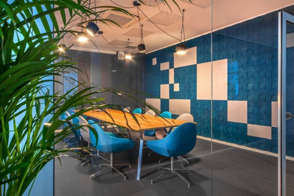 Organic-Blocks-Chock-Blue-Office